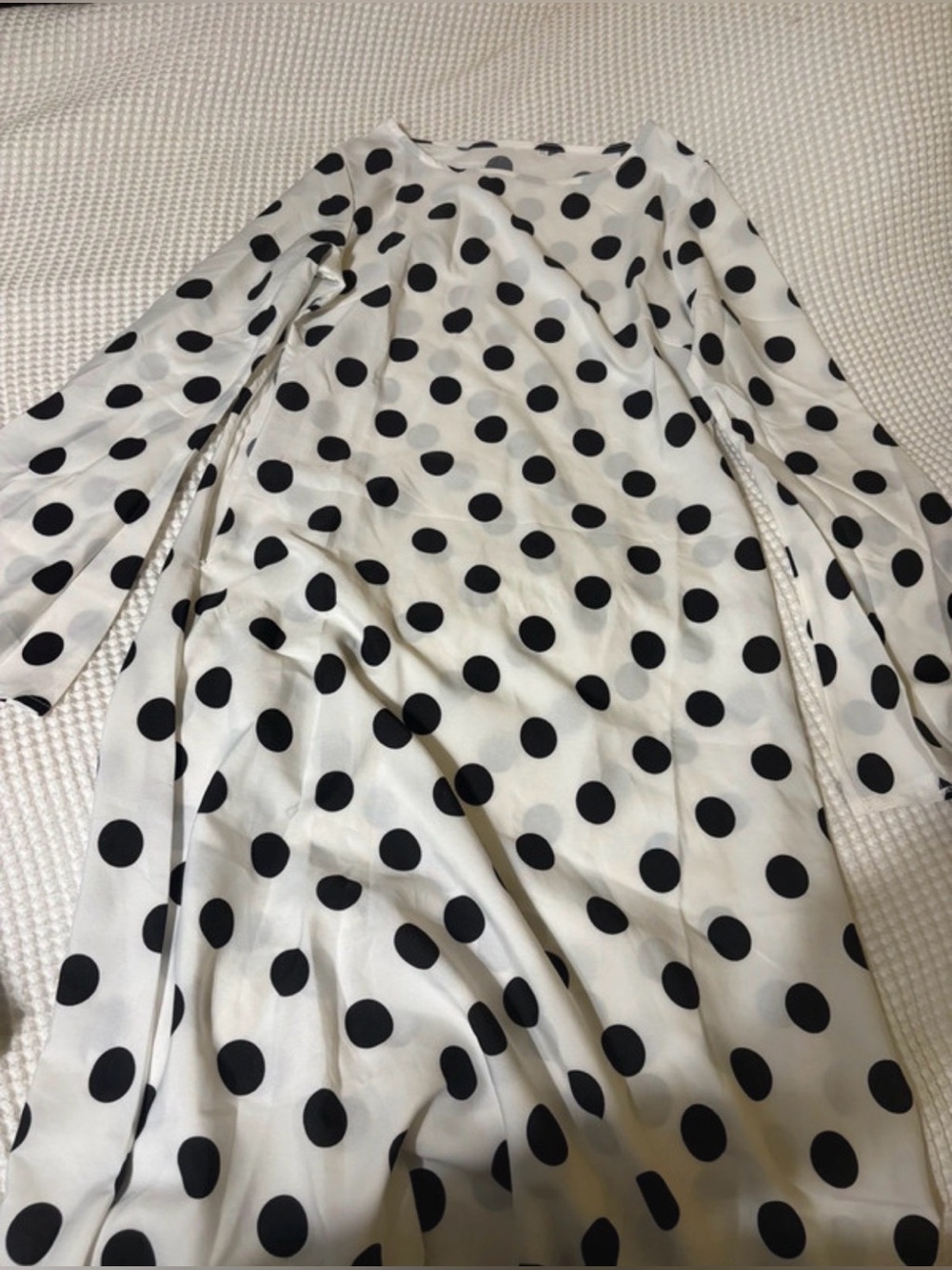 Women’s White Polka Dot Long Sleeve Dress
